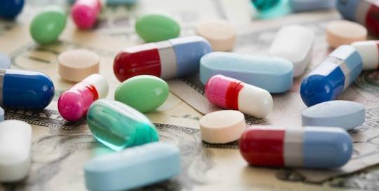 原料藥板塊估值低位凸顯投資機(jī)遇，生物制品行業(yè)蓄勢(shì)待發(fā)